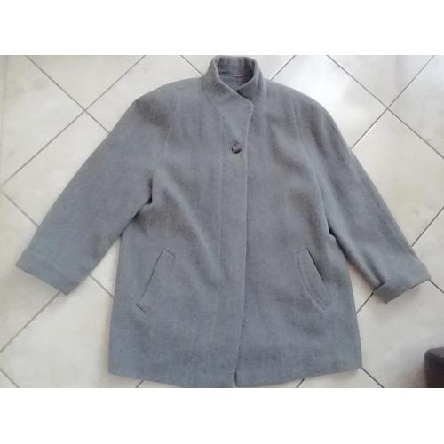 Manteau Court - Veste C&a Taille 46.