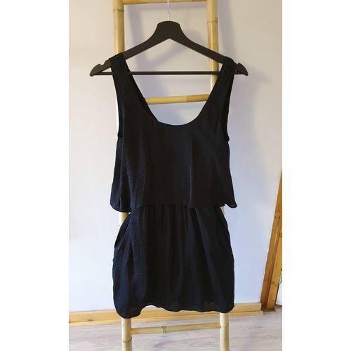Robe Noire Habillée Et Chic Bershka S