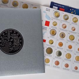 Classeur numismatique + 5 feuilles plastique - 24,5x25 cm/ Pce