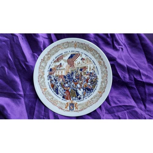 Assiette Marquis De Lafayette 21 Décembre 1784 Retour Triomphal New York Porcelaine De Limoges Première Édition Fait À La Main Hors Série Pour Le Musée 1975 21.5 Cm 316 Grammes
