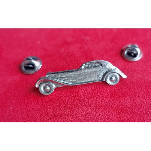 Pins Automobile, Voiture. Ancienne Limousine , Couleur Argent. Superbe