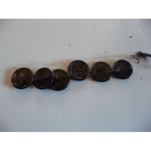 B14a 6 Boutons Noirs Diam 14