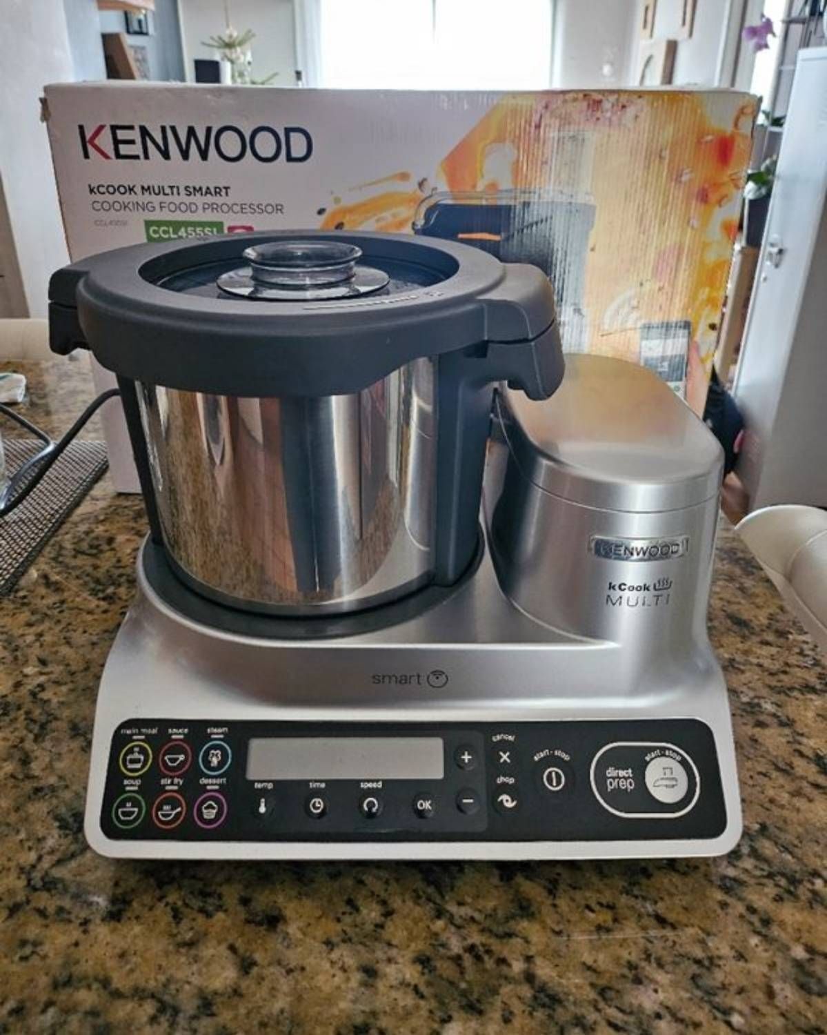 Robot kenwood