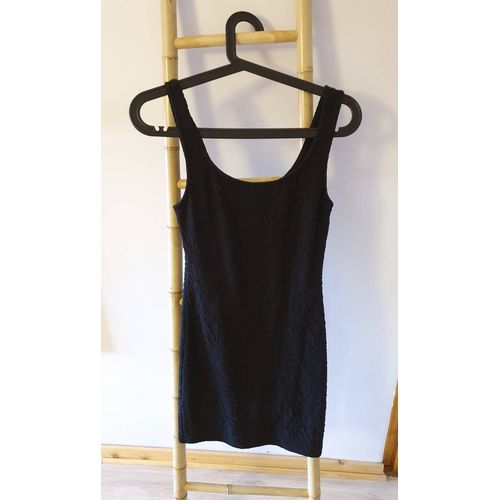 Petite Robe Noire Moulante Bershka 38