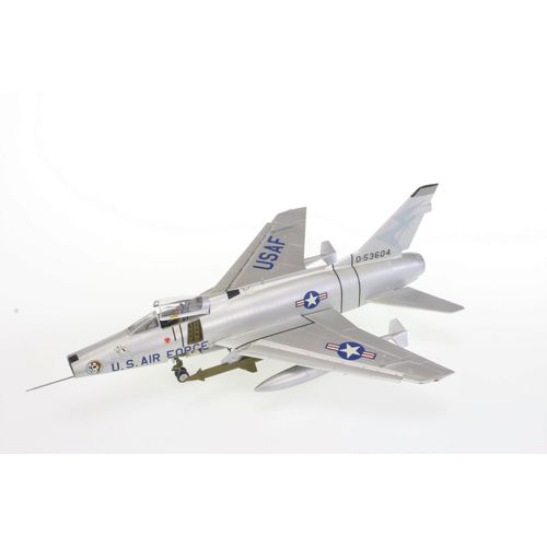 F100 Super Sabre Modélisme Militaire Maquette Armée Aviation