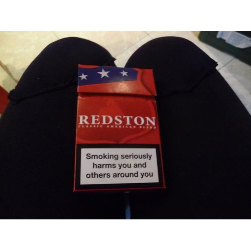 Paquet Vide Cigarette Redston