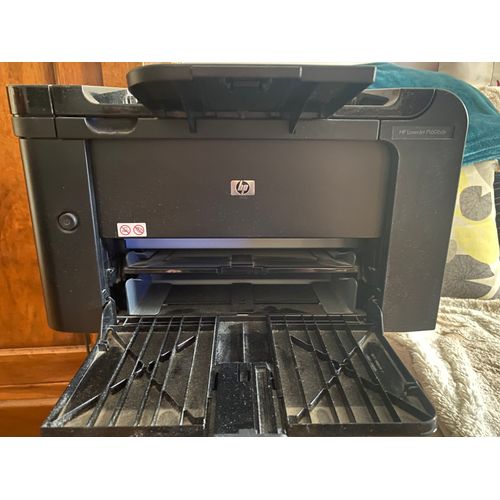 Vend imprimante HP LaserJet P1606dn