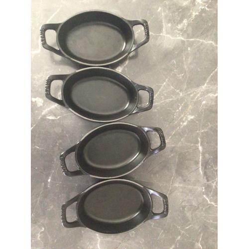 4 Plats En Fonte Staub 15cm