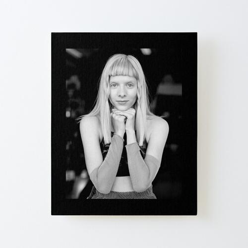 Canevas imprimer Aurora Aksnes Nikon Impression sur toile Roulée Tableau Art Décoration Murale / Sans cadre 40X50cm