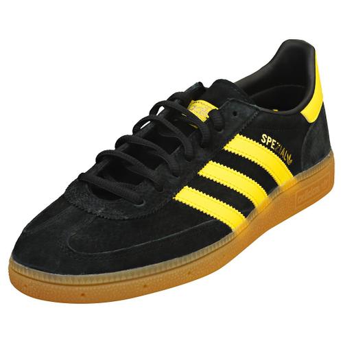 Basket adidas noir et jaune best sale