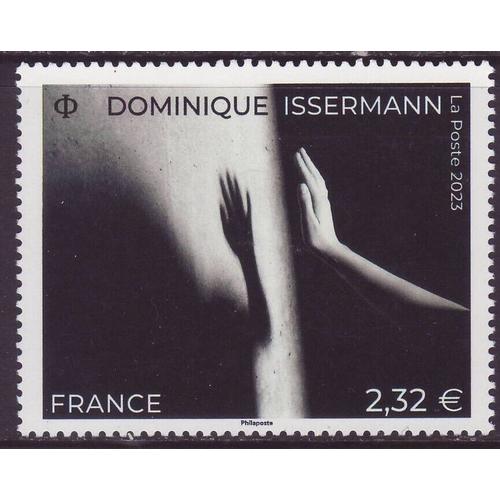 Art : Oeuvre Du Photographe Dominique Issermann Année 2023 N° 5657 Yvert Et Tellier Luxe