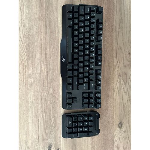Clavier Gamer Claymore