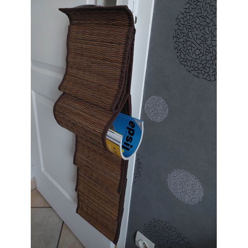 Porte-revues mural IKEA en bambou