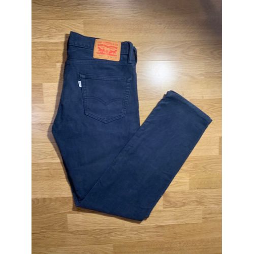 Jean Levi's W30 L32