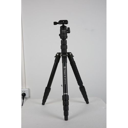 Fotopro - Trépied Monopode Traveler 5 sections Aluminium - X-Go Gecko Noir Mat