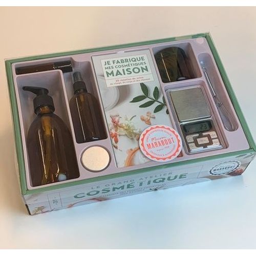 Le Grand Atelier Cosmétique Diy - Je Fabrique Mes Cosmétiques Maison - Avec 1 Balance Électronique, 1 Mini Fouet En Inox, 1 Bocal À Visser, 1 Distributeur, 1 Flacon-Spray, 1 Flacon Roll-On...