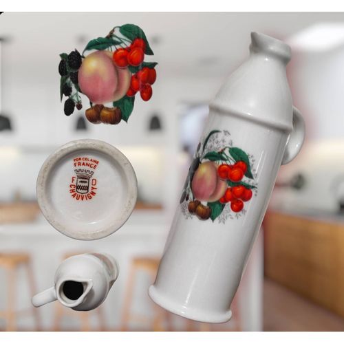 Petite Carafe En Porcelaine