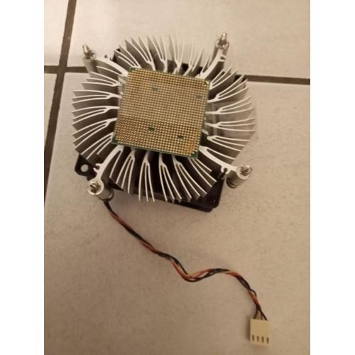 Ventilateur de Refroidissement AVC avec Processeur plus microprocesseur AMD Athlon 64 2850e - ADJ2850IAA4DP