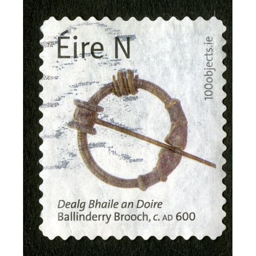 Timbre Oblitéré Eire N, Dealg Bhaile An Doire, Ballinderry Brooch, C., Ad 600,