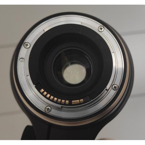 Tamron 150-600 G2  pour Canon avec filtre de protection et bague de réglage