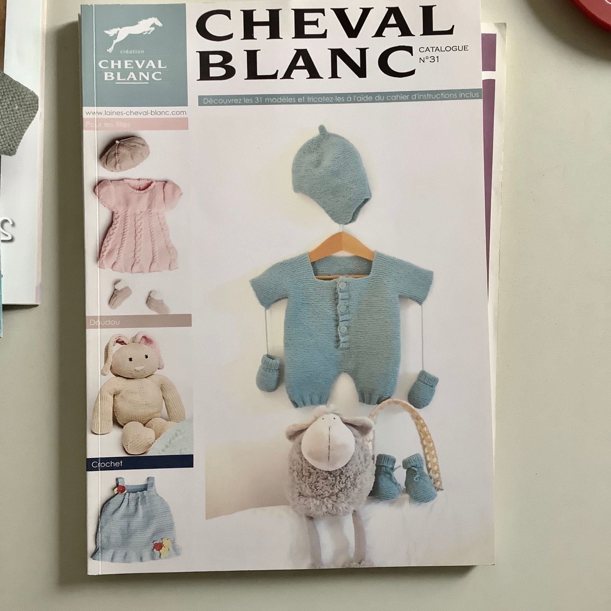 Catalogue Tricot Bébés N°31 Cheval Blanc