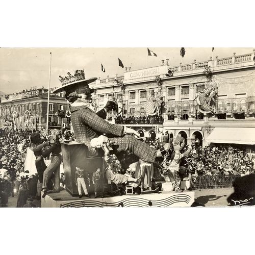 Nice. Char S.M. Carnaval.Martino. 1950