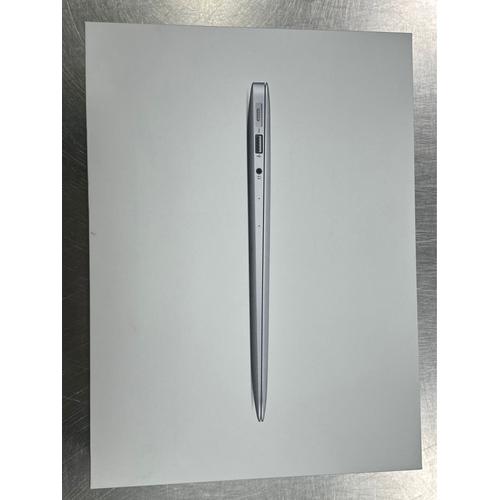 Boîte vide MacBook Air 13 pouces