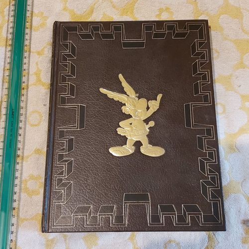 Les Aventures D'asterix, Tome 1 - Collection Rombaldi-Edition De Luxe 1982 - Astérix Le Gaulois, La Serpe D'or, Astérix Et Les Goths, Astérix Le Gladiateur, Le Tour De Gaule - Goscinny /Uderzo