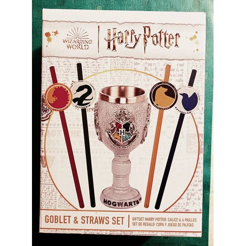 Harry Potter Wizarding World : Set De 4 Pailles Et Un Calice