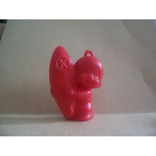 Kiki Bonux Rouge - Ajena - Figurine Surfer Avec Anneau Sur La Tete