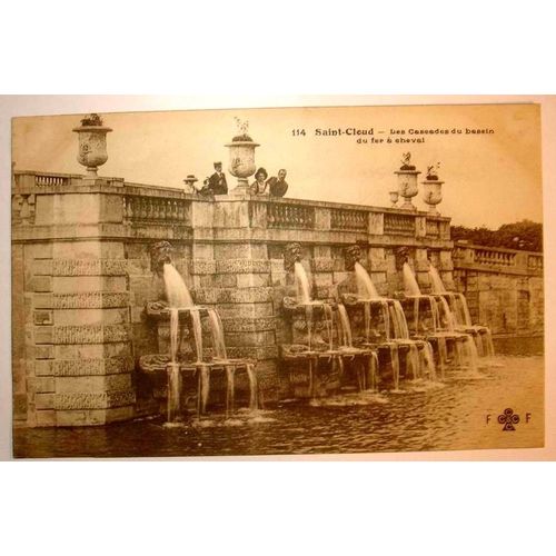 Carte Postale Ancienne Saint Cloud Des Cascades Du Bassin Du Fer A Cheval