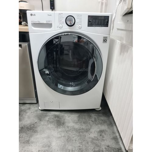 LAVE LINGE FRONTAL LG 17 KG VAPEUR