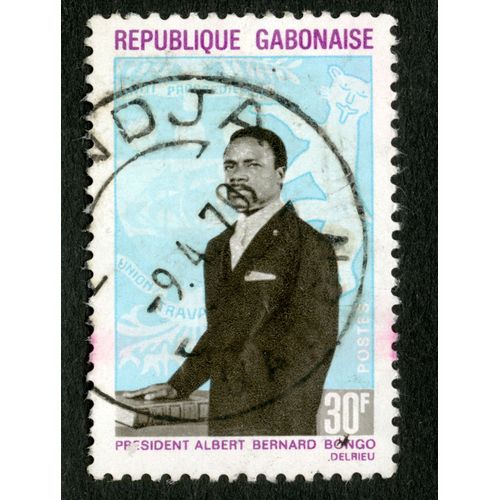 Timbre Oblitéré République Gabonaise, Président Albert Bernard Bongo, Postes, 30 F