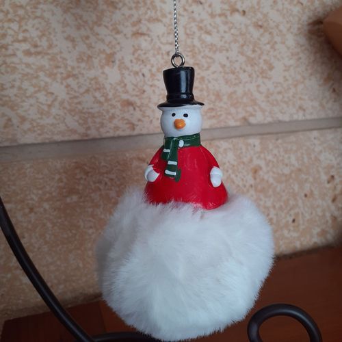 Figurine décorative: Bonhomme de neige pompon à suspendre