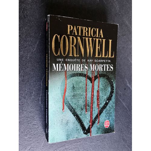 Le Livre De Poche Policier N° 37109 Memoires Mortes - Une Enquête De Kay Scarpetta Patricia Cornwell