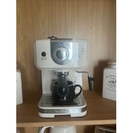 Machine à café avec pousseur de lait moulinex beige