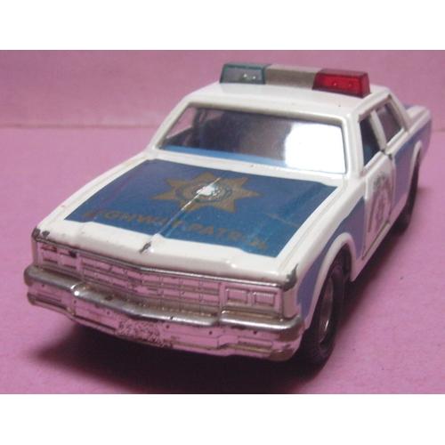 Chevrolet Impala Police 911 Highway Patrol - Éch 1/41 - Majorette Avec Défaut