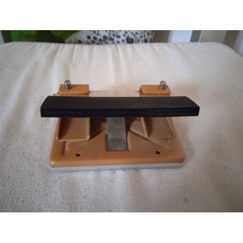 Perforateur 2 Trous