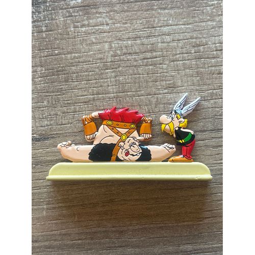 Les Archives Astérix - Atlas - Figurines Métal N°38 - Briseradius & Astérix