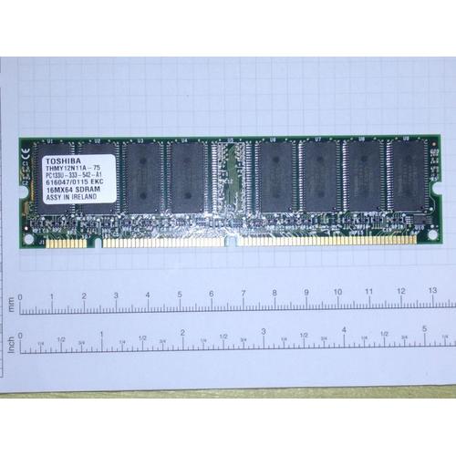 Toshiba - Mémoire - 128 Mo - DIMM 168 broches - SDRAM - 133 MHz - PC133 -  THMY12N11A-75