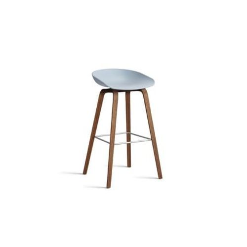 Hay - Tabouret De Bar About A Stool Aas 32 Noyer - Slate Blue 2.0 - Repose-Pied Acier Inoxydable - Hauteur D'assise 75 Cm - Standardgleiter Kunststoff - Bleu