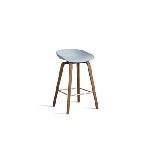 Hay - Tabouret De Bar About A Stool Aas 32 Noyer - Slate Blue 2.0 - Repose-Pied Acier Inoxydable - Hauteur D'assise 65 Cm - Filzgleiter - Bleu