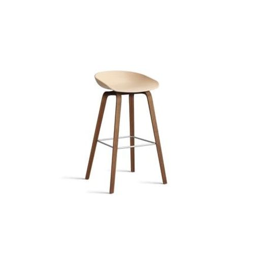 Hay - Tabouret De Bar About A Stool Aas 32 Noyer - Pale Peach 2.0 - Repose-Pied Acier Inoxydable - Hauteur D'assise 75 Cm - Standardgleiter Kunststoff - Orange