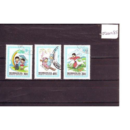 Mongolie 1980 : Les Jeux D'enfants - Lot De 3 Timbres Oblitérés