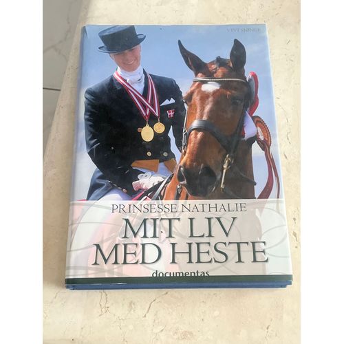 Prinsesse Nathalie : Mit Liv Med Heste, By Vivi Sjøner 