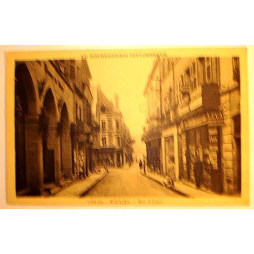 Carte Postale Ancienne Le Bourbonnais Pittoresque Moulins Allier Rue D Allier