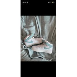 Nikes Air Force 1-07 Mid Blanche Montantes