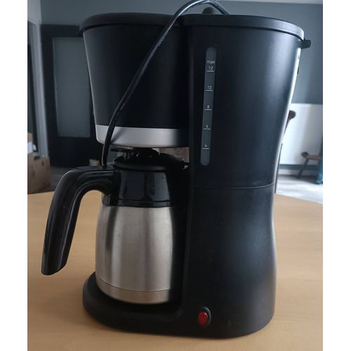 Vends cafetière avec thermos