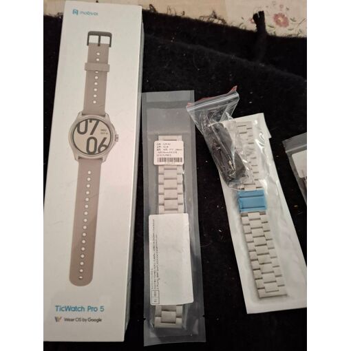 Montre connecté ticwatch pro 5