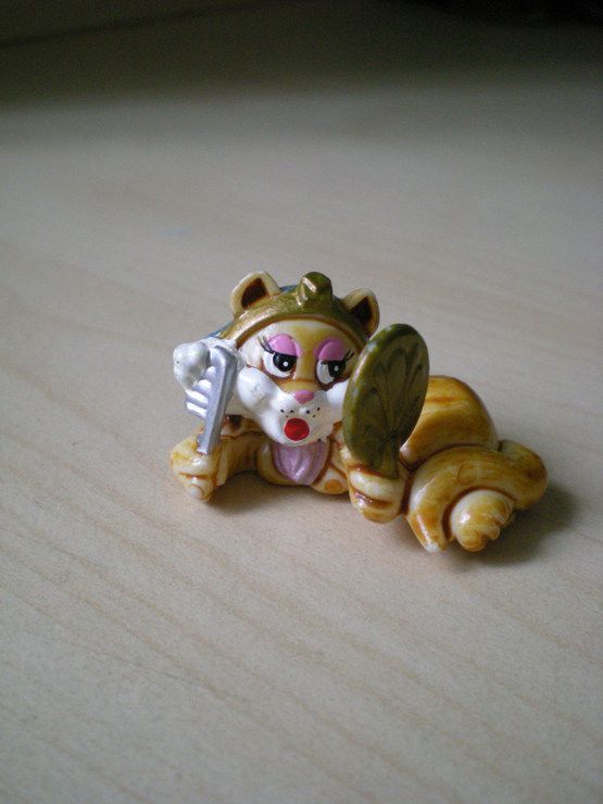 Kinder Chat Egyptien Coquette Figurine Rakuten